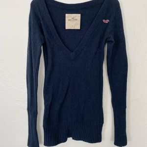 Hollister Long Sleeve wool Sweater